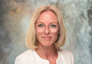 Portraitfoto der Hamburger Rechtsanwältin Merle Lerdon
